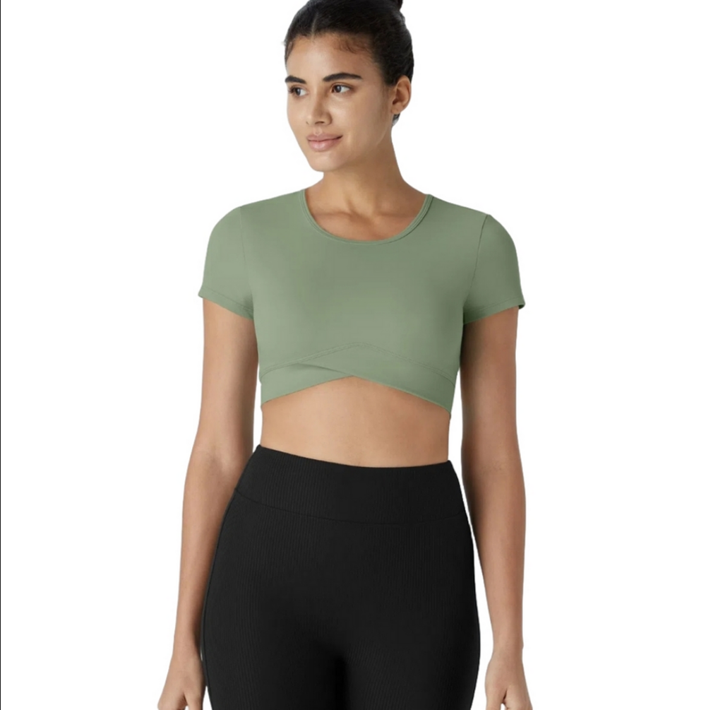Halara Softlyzero Plush Crossover Cropped Sports Asparagus Green Top Sz L